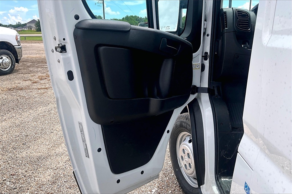 Vehicle image 22 of 22