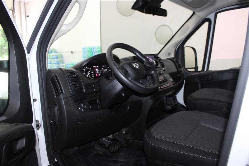Vehicle image 29 of 56