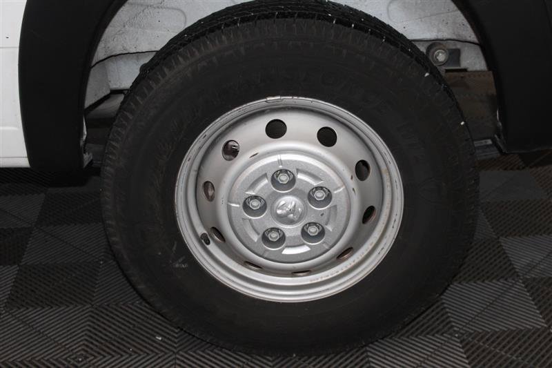 Vehicle image 18 of 56