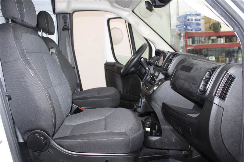 Vehicle image 25 of 56