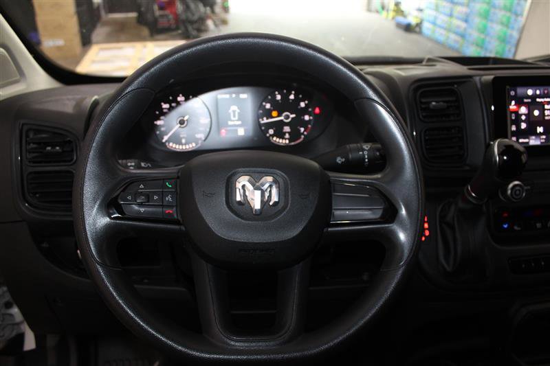 Vehicle image 47 of 56