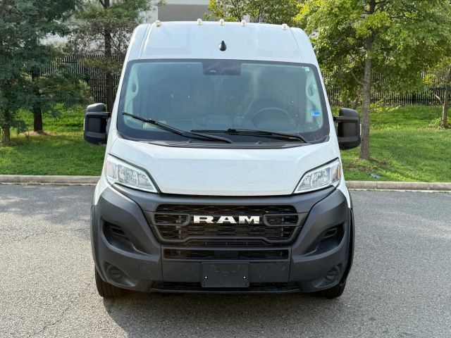 2023 Ram ProMaster Base Image 2 of 34