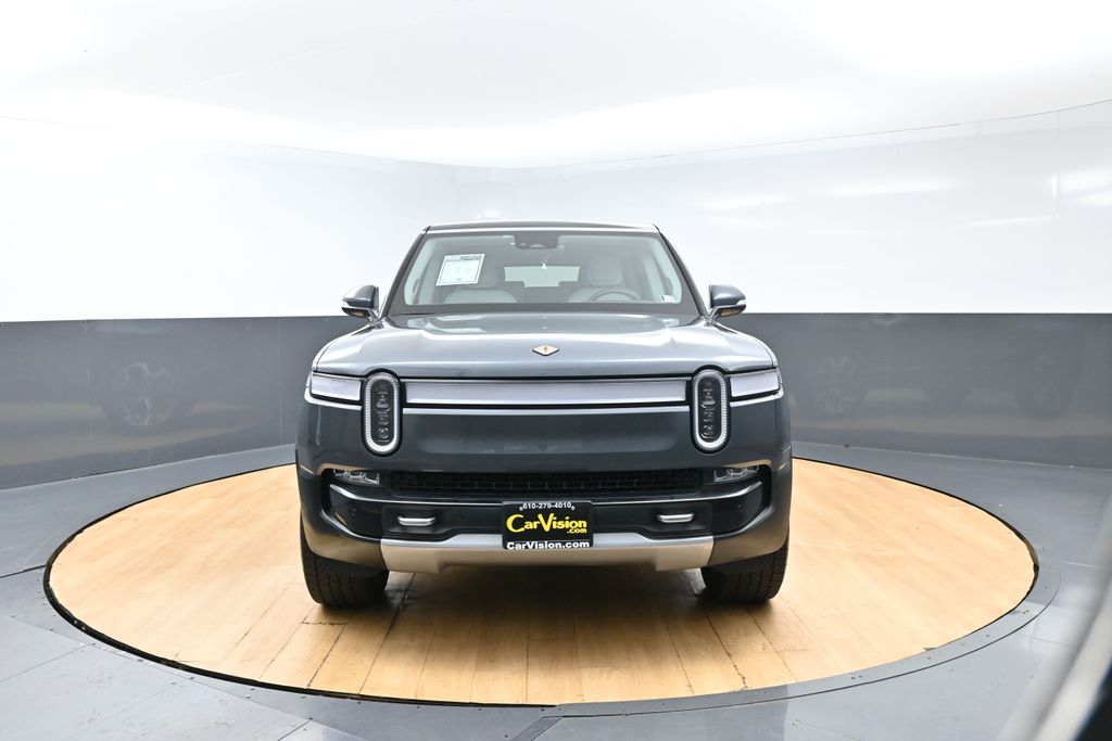 2023 Rivian R1S Adventure Image 3 of 41