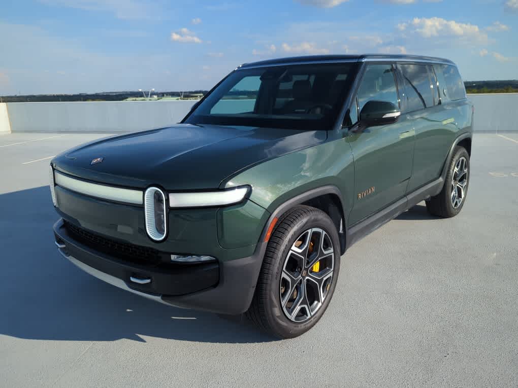 2023 Rivian R1S Adventure Image 1 of 20