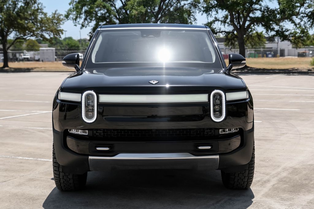 2023 Rivian R1S Adventure Image 3 of 55