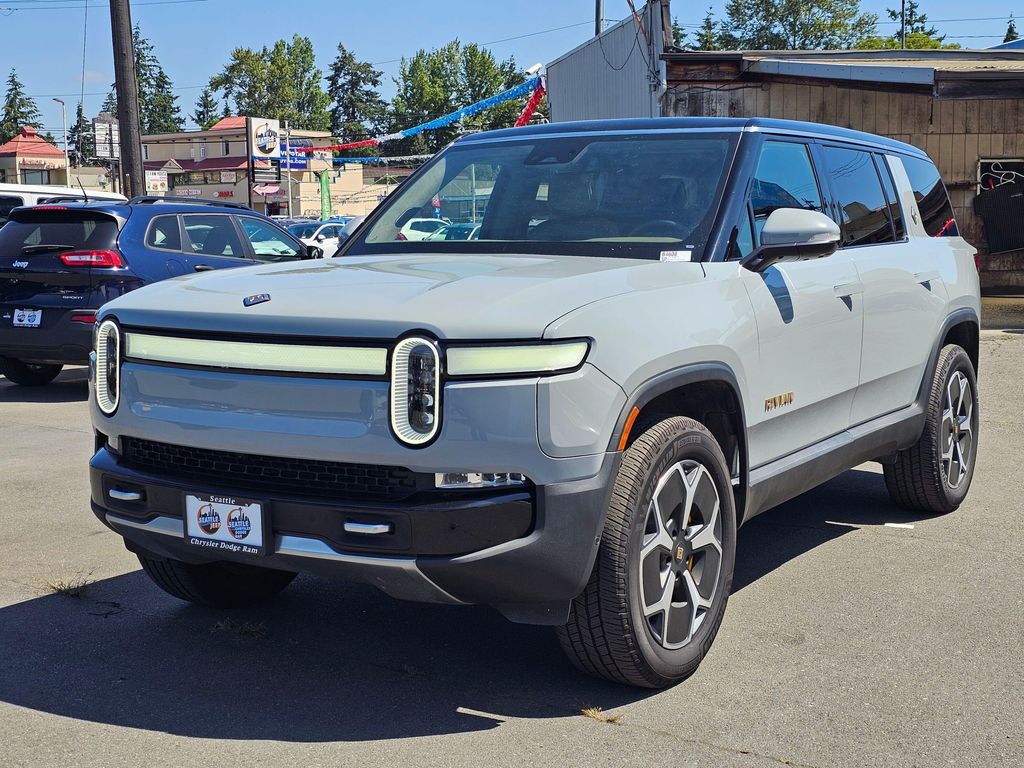 2023 Rivian R1S Adventure Image 1 of 32