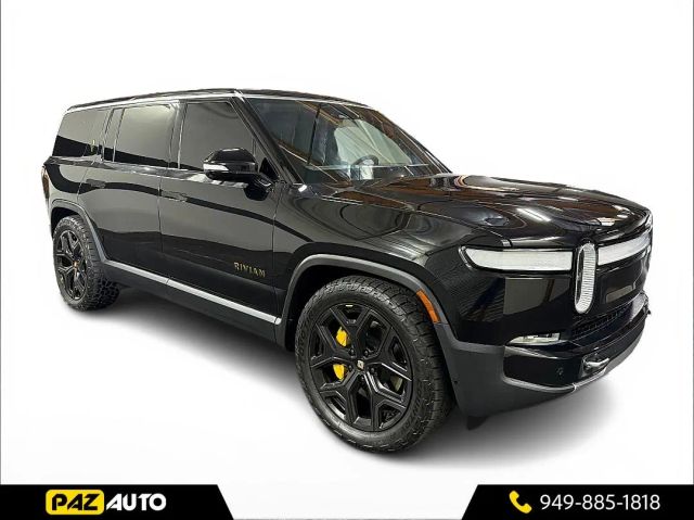 2023 Rivian R1S Adventure Image 3 of 36