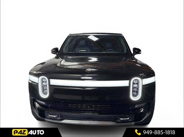 2023 Rivian R1S Adventure Image 2 of 36