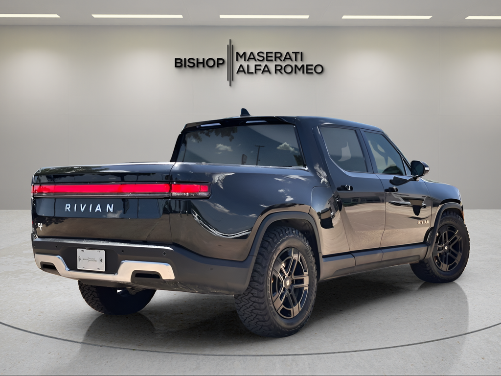 2023 Rivian R1T Adventure Image 3 of 26