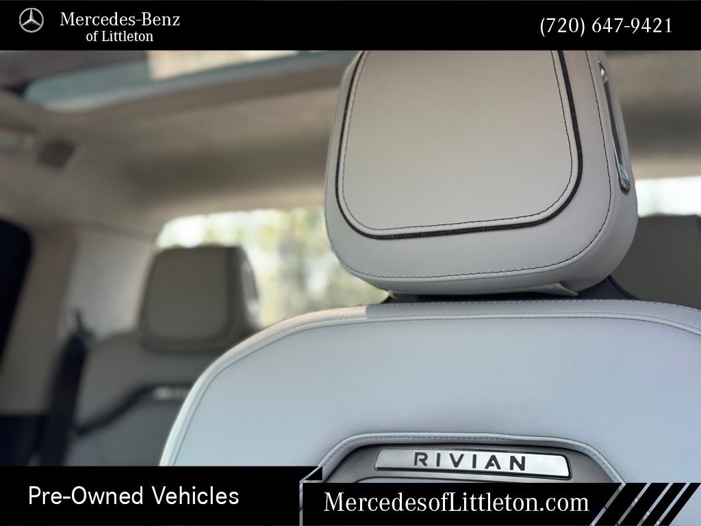 2023 Rivian R1T Adventure Image 8 of 31