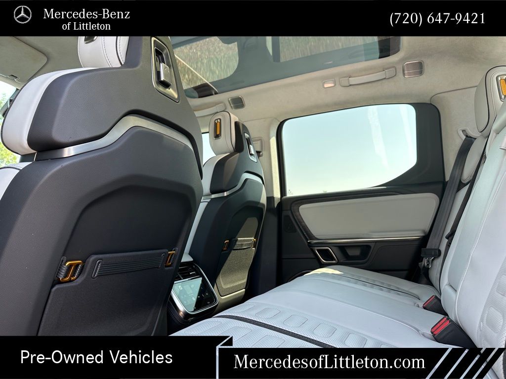 2023 Rivian R1T Adventure Image 9 of 31