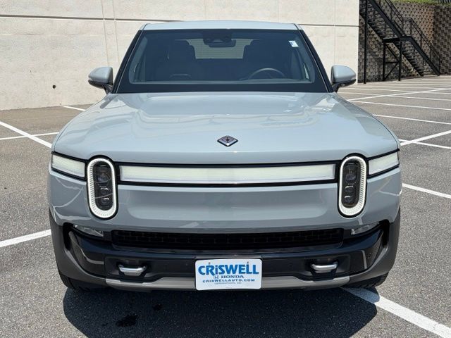 2023 Rivian R1T Adventure Image 3 of 36