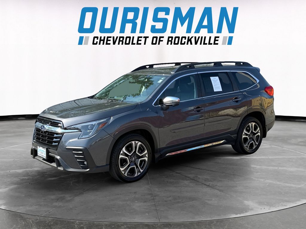 2023 Subaru Ascent Limited Image 1 of 30