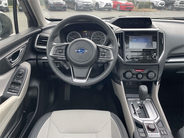 2023 Subaru Forester Premium Image 15 of 39