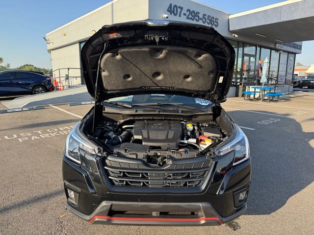 Vehicle image 18 of 49