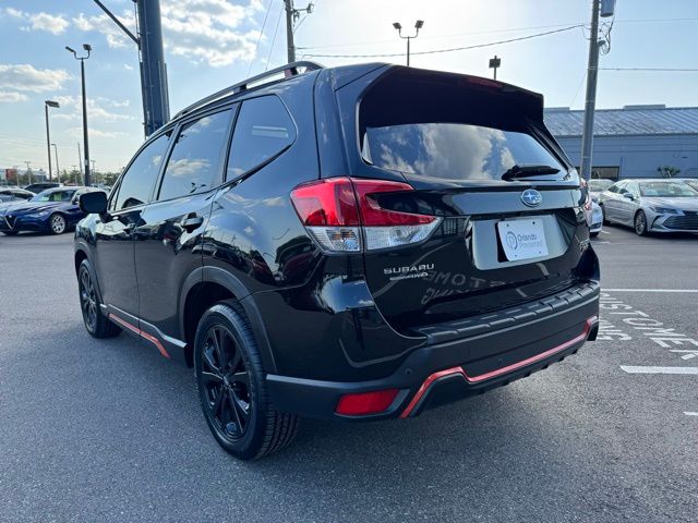 Vehicle image 9 of 49
