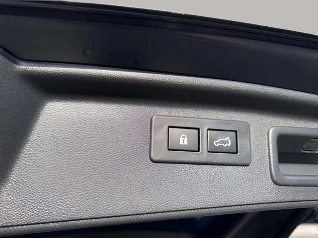 2023 Subaru Forester Touring Image 26 of 34