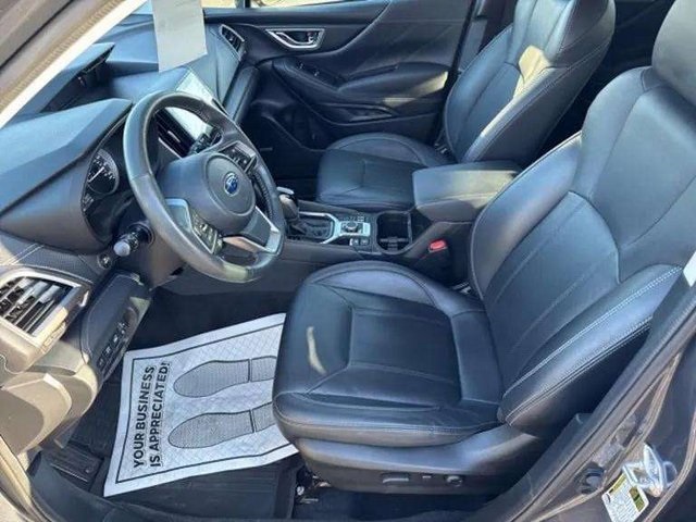 2023 Subaru Forester Touring Image 12 of 34