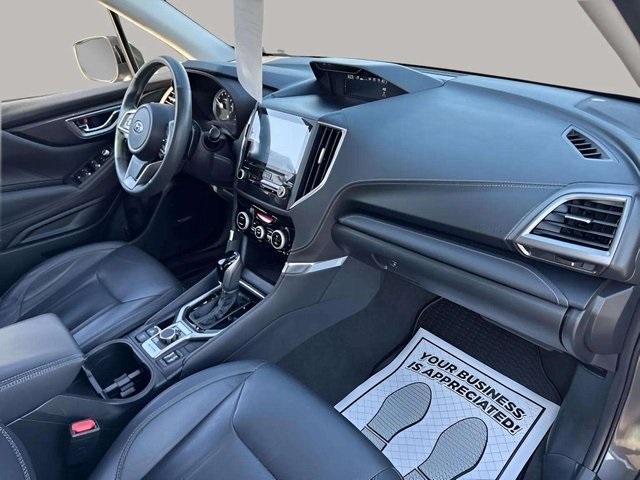 2023 Subaru Forester Touring Image 14 of 34
