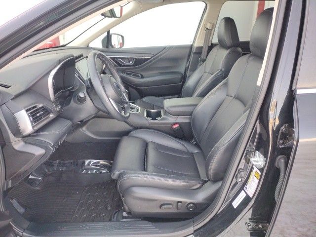Vehicle image 10 of 42