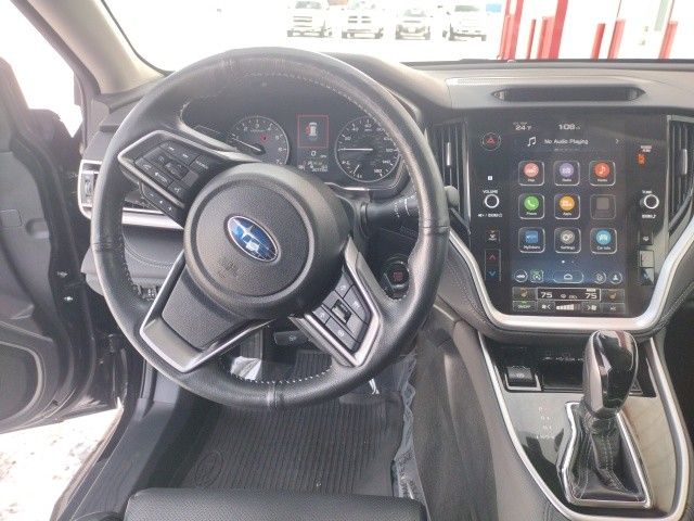 Vehicle image 14 of 42