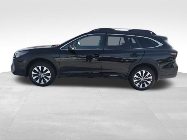 Vehicle image 8 of 42