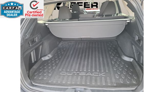 2023 Subaru Outback Premium Image 11 of 46