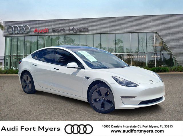 2023 Tesla Model 3 Base Image 2 of 31