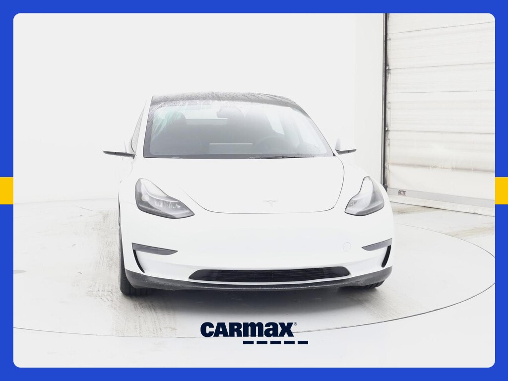 2023 Tesla Model 3 Base Image 2 of 17