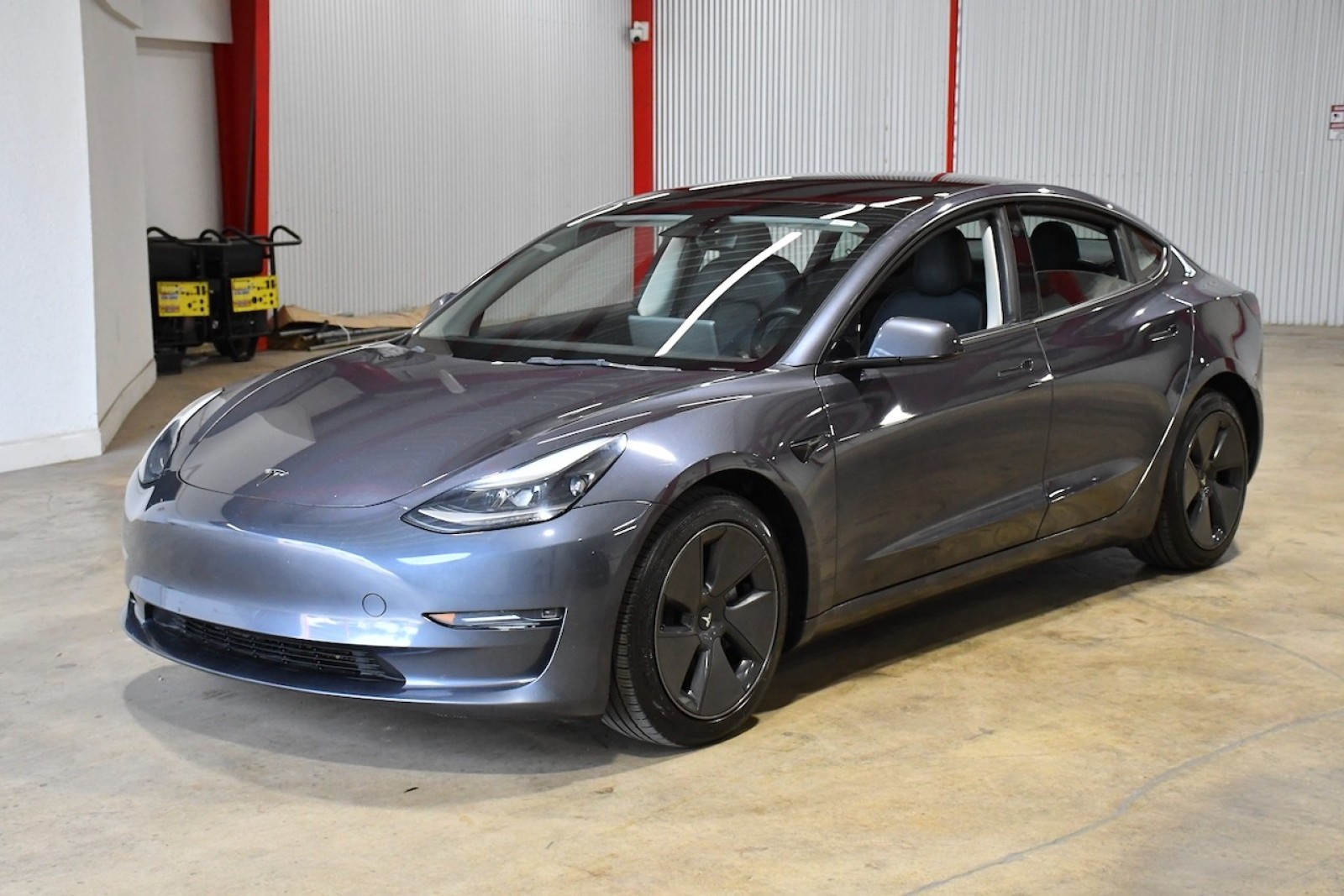 2023 Tesla Model 3 Base Image 1 of 31