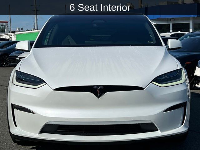 Vehicle image 2 of 31
