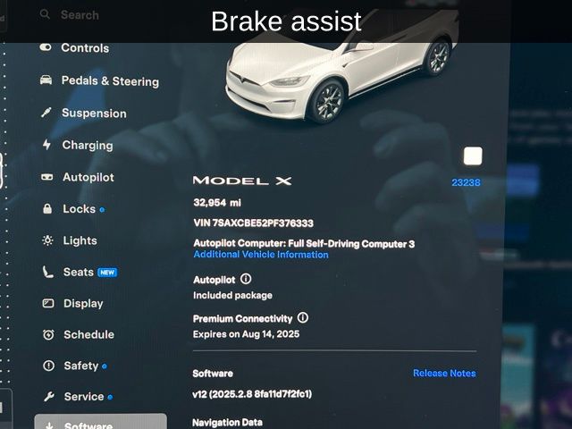 Vehicle image 21 of 31