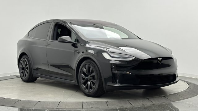 2023 Tesla Model X Standard Range Image 3 of 45
