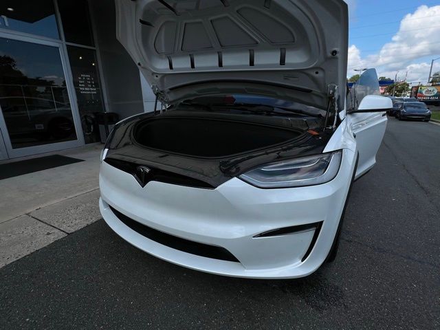 Vehicle image 27 of 31
