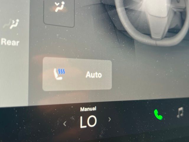 Vehicle image 29 of 31