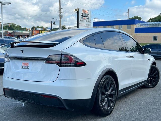 Vehicle image 4 of 31