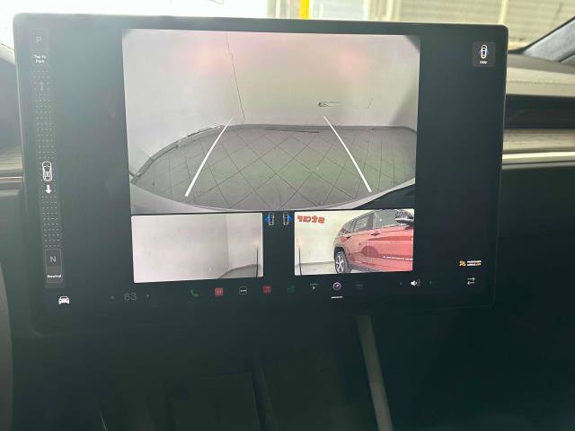 Vehicle image 14 of 38
