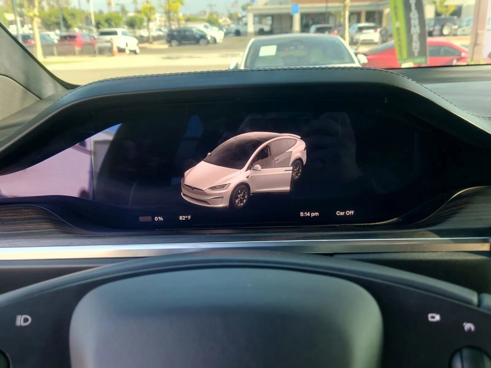 Vehicle image 21 of 25