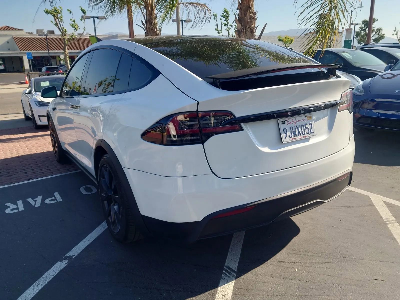 Vehicle image 5 of 25
