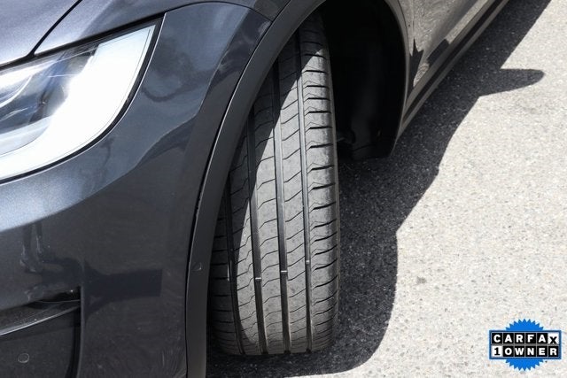 Vehicle image 44 of 47