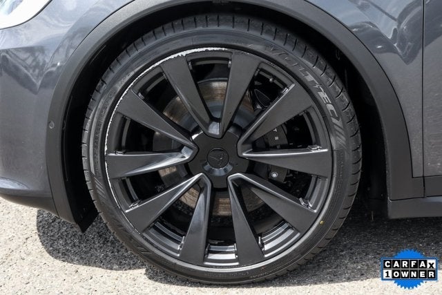 Vehicle image 42 of 47