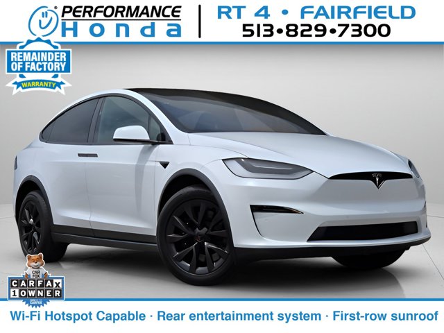2023 Tesla Model X Standard Range Image 2 of 37