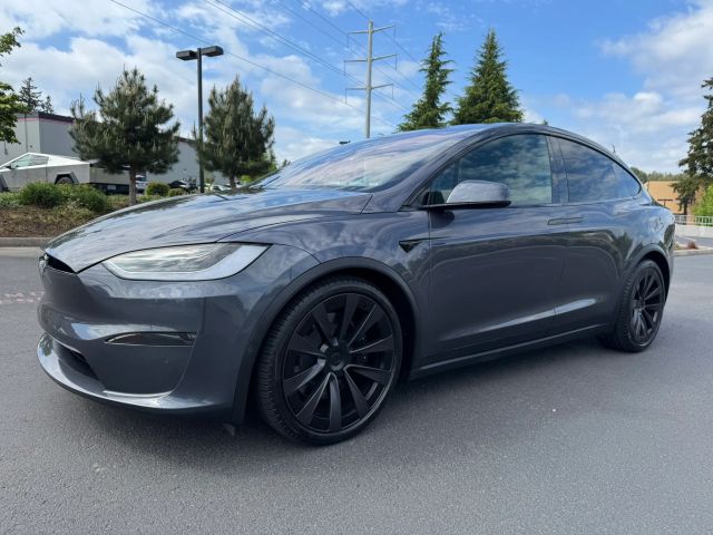 2023 Tesla Model X Standard Range Image 2 of 46