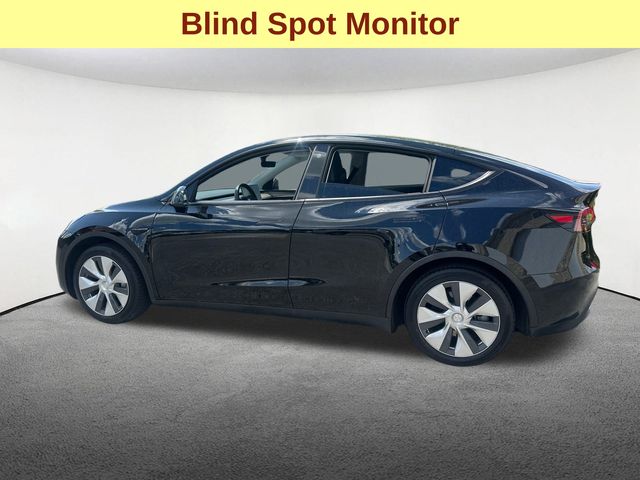 Vehicle image 9 of 25