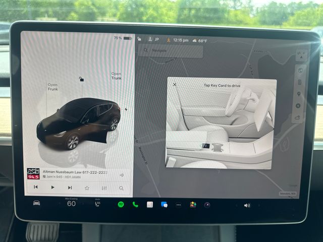 Vehicle image 22 of 25