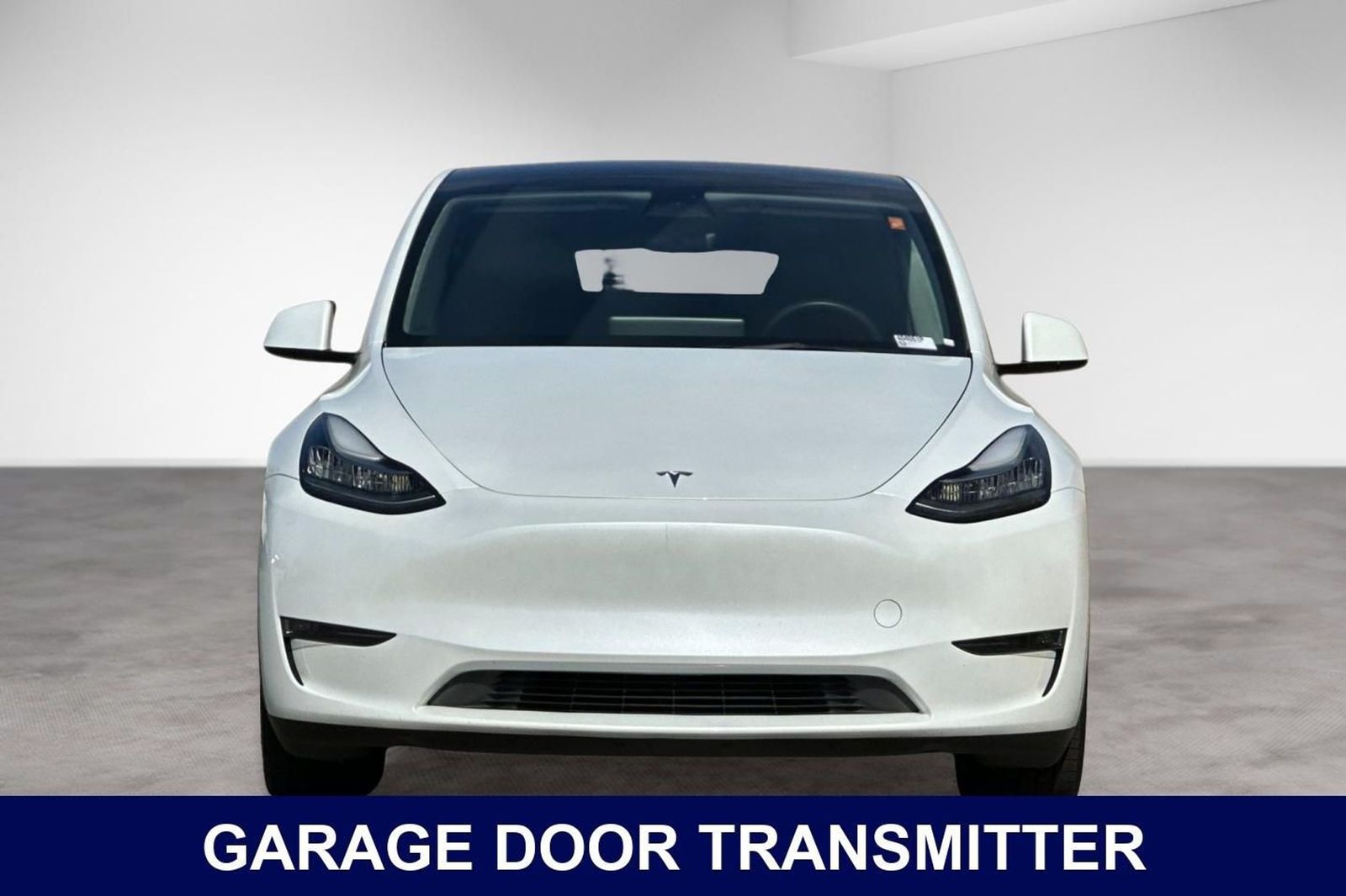 2023 Tesla Model Y Base Image 2 of 41