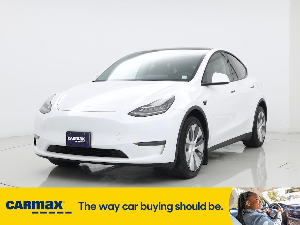 Vehicle image 1 of 28