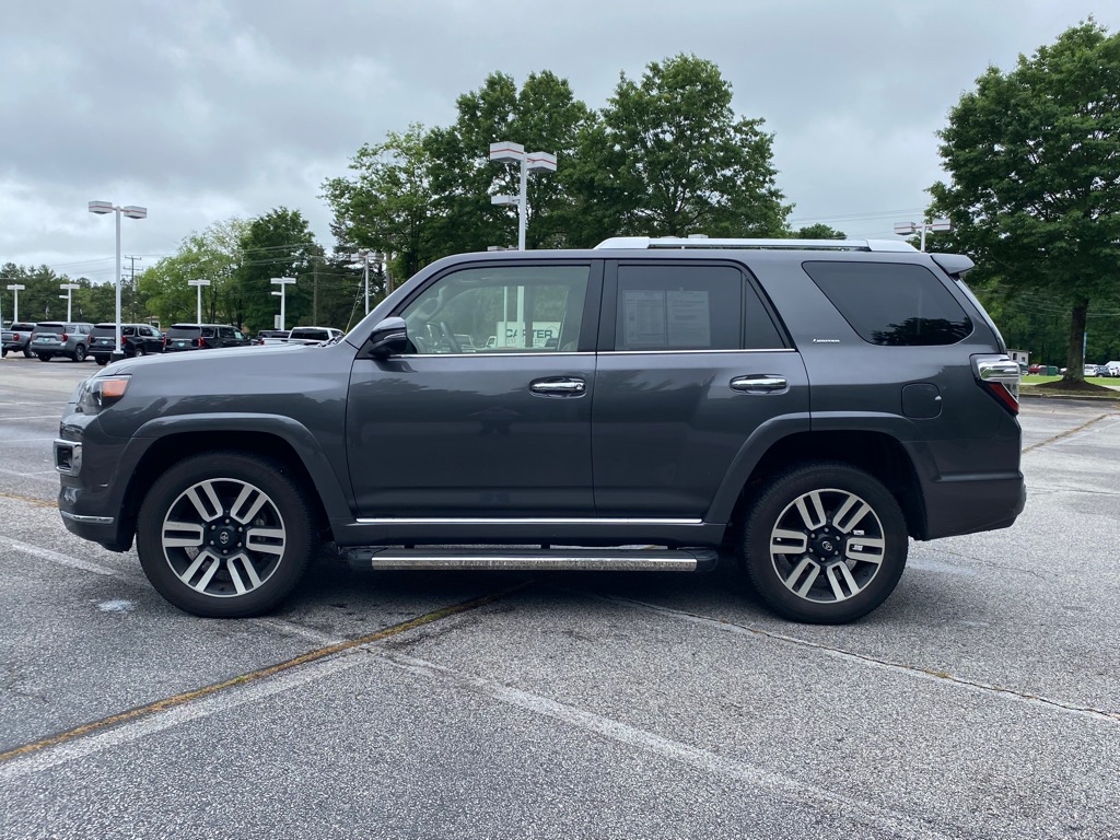 Vehicle image 7 of 27