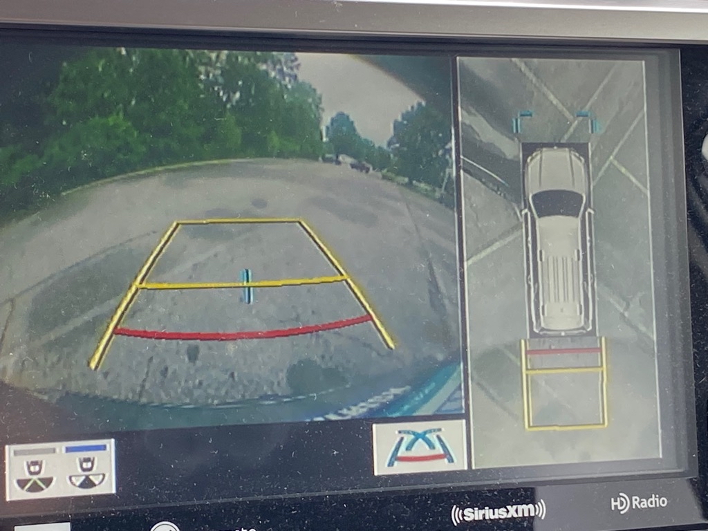 Vehicle image 18 of 27