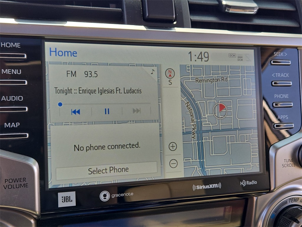 Vehicle image 20 of 41